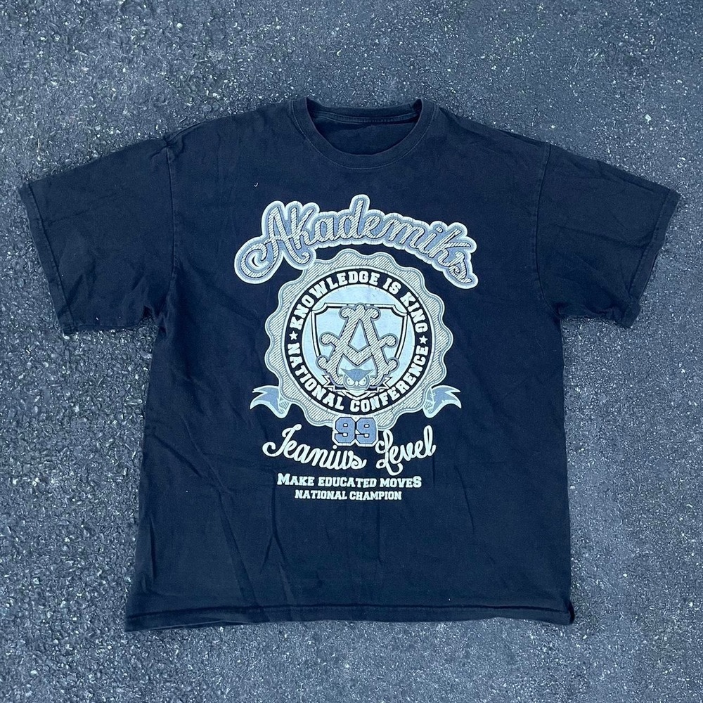 Y2K Akademiks graphic split aop shirt size XL
